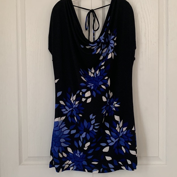 Le Chateau dressy top - Picture 8 of 13